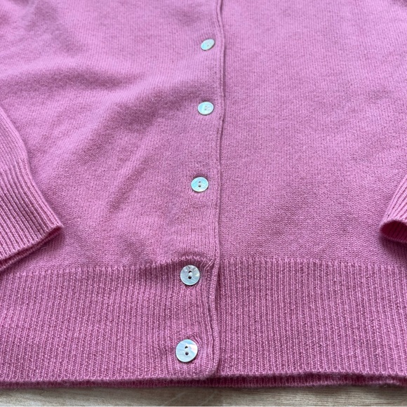 Hillard & Hanson 100% Cashmere Cardigan Classic Small Button-Front Crewneck Prep - Picture 8 of 8
